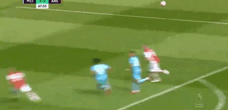 1630155564425034957.gif manc ars 10.gif